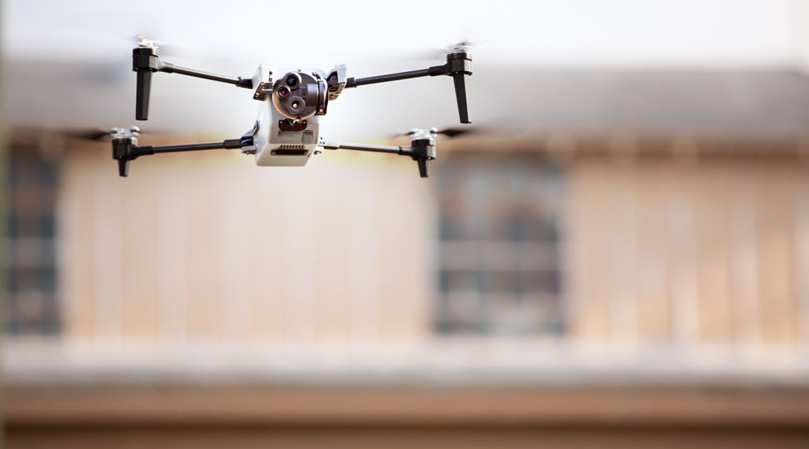 Altavian was one of five companies selected to provide sUAS to the US government as part of the Pentagon's Blue sUAS effort. Pictured is Altavian's Ion M440.