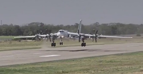 The Tu-95MSM prototype taking off for its first flight on 22 August.