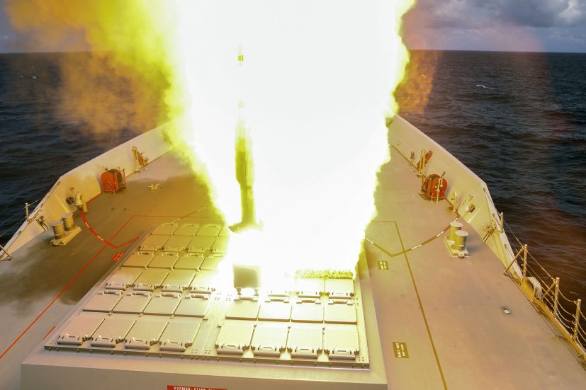 
        HMAS 
        Hobart 
        firing the SM-2 at RIMPAC 2020. 
       (Commonwealth of Australia)
