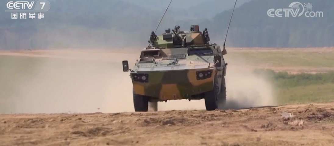 The new 4×4 AFV, which is known to be in service with the PLAAF Airborne Corps since at least July, was recently shown painted in a green-brown camouflage. (CCTV 7)