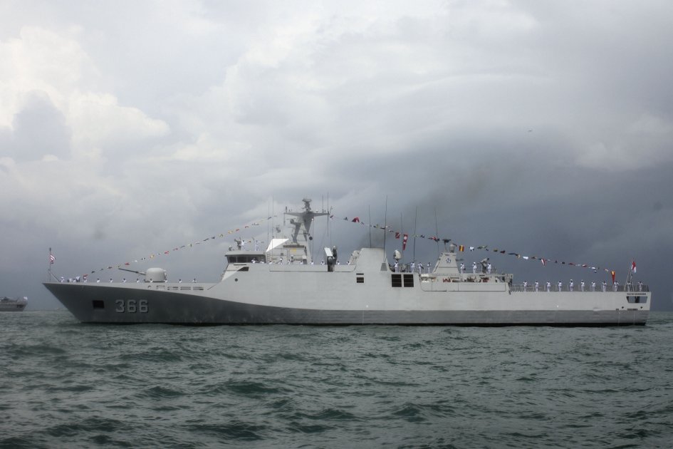 Resources to revive the ten ageing ships could be better deployed to improve the operational capabilities of vessels such as the Diponegoro-class corvettes, said Indonesia’s navy chief.  (Janes/Ridzwan Rahmat)