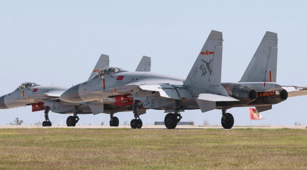 An image showing two J-15 multirole fighters attached to the PLA Naval Aviation University during a training course in late September 2020. One of them bears production number '0306': an indication that the platform belongs to the latest, third product...