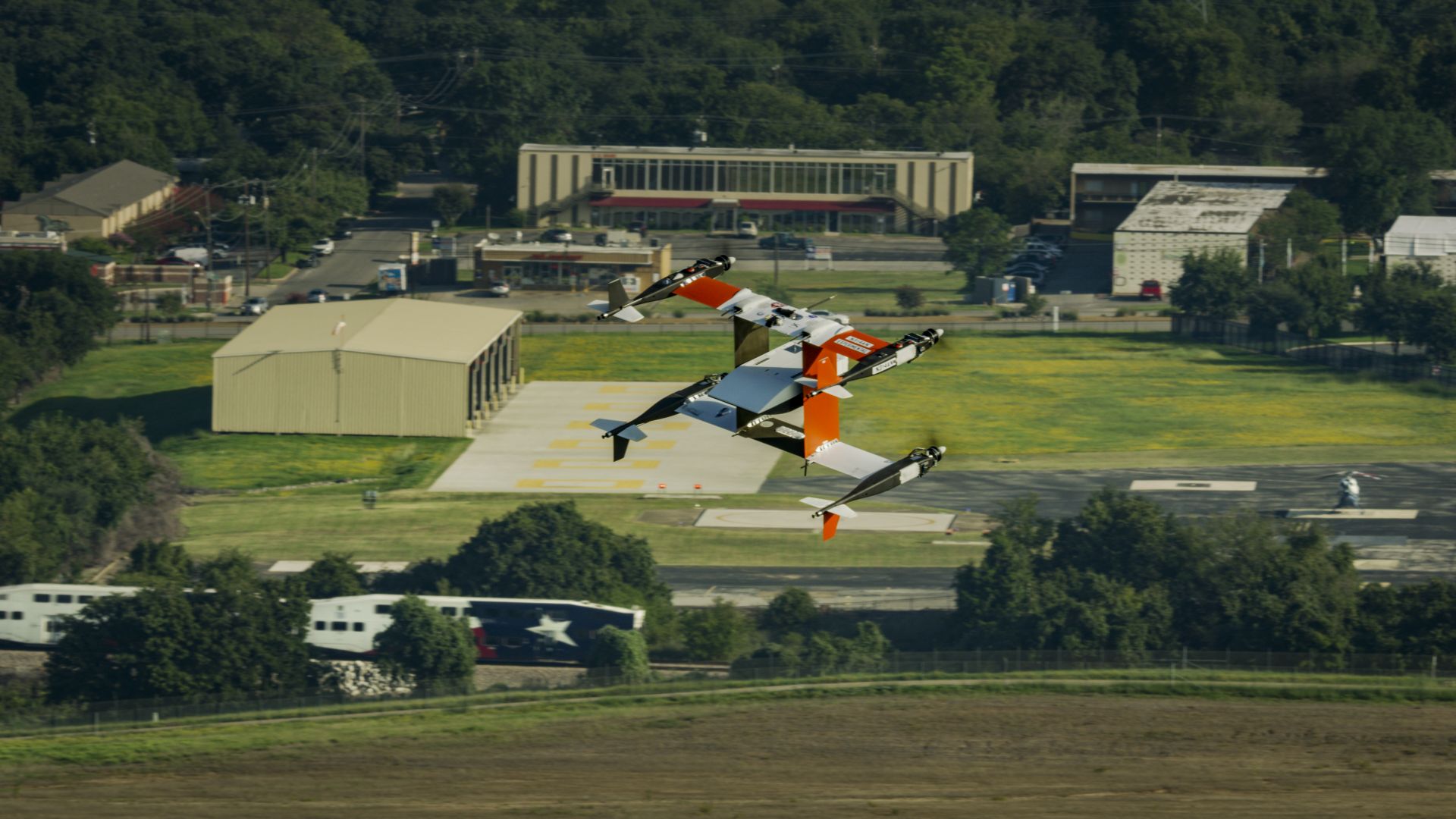 Bell’s APT 70 eVTOL UAS flying during a NASA demonstration on 28 September. Bell is building a new APT aircraft that will carry nearly 45 kg of payload. (Bell)