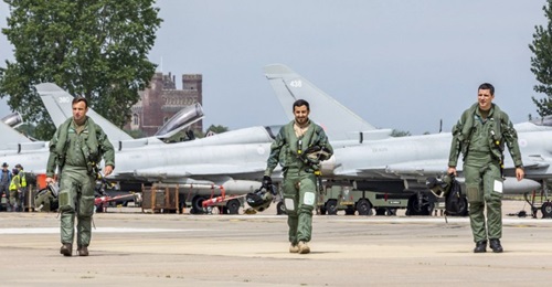 A Qatari with British pilots at RAF Coningsby.