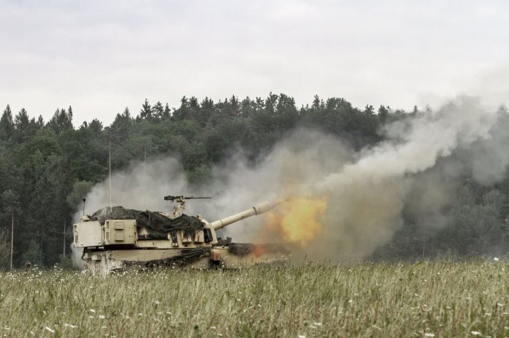A US Army Paladin M109A7 self-propelled howitzer during a live fire exercise in Grafenwoehr, Germany, in August 2019. BAE Systems has made up one of two missed deliveries of the weapon after a Covid-19-related issue.  (US Army/Sgt Jeremiah Woods)
