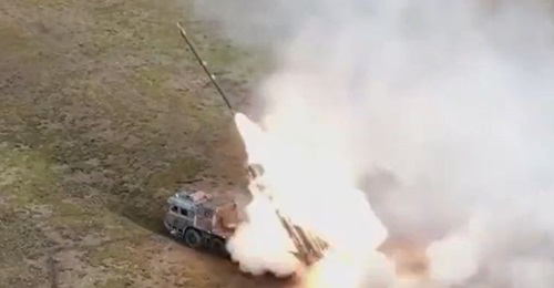 Weihutang reported on 20 October that the PHL-03 MRL now features a “higher level of information and intelligence”: a possible indication that it has been fitted with an improved fire-control suite.
