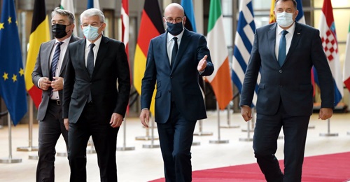 Chairman of the Presidency of Bosnia and Herzegovina Šefik Džaferovic (2nd from left) and members of the Presidency of Bosnia and Herzegovina Milorad Dodik (right) and Željko Komšic (left) meet President of the European Council Char...