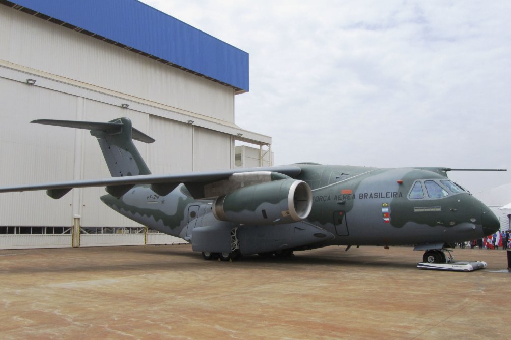 Hungary is to become the third operator of the KC-390, after Brazil and Portugal. The country is to receive two aircraft between 2023 and 2024. (Janes/Gareth Jennings)