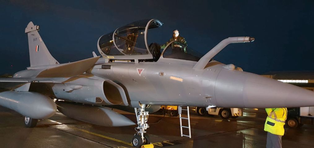 One of the three Dassault Rafale multirole fighters for the IAF that arrived in India on 27 January.  (IAF)