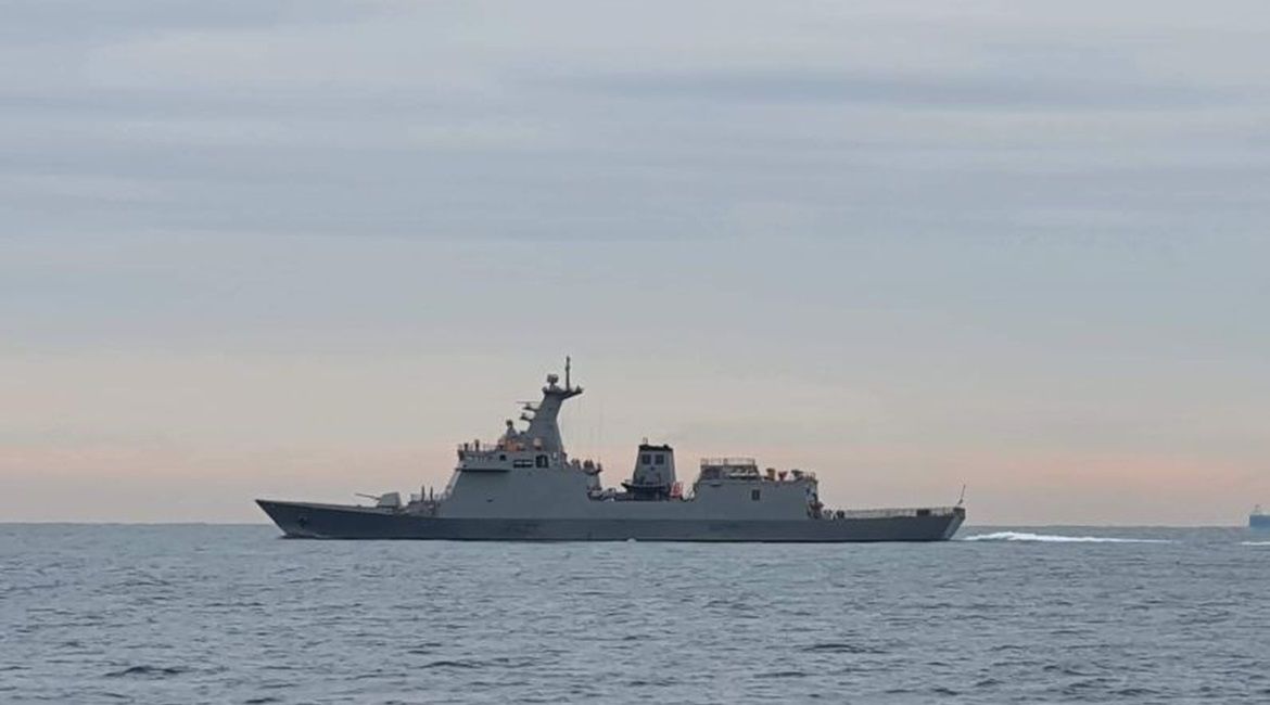 The PN's future 
        
         frigate during sea acceptance trials.