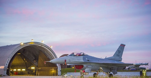 Berlin has welcomed Washington's freeze on US troop reductions in Germany, including the transfer of the 480th Fighter Squadron, 52nd Fighter Wing, from Spangdahlem Air Base to Italy.