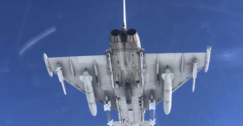 An Italian Eurofighter displaying a multirole combat load. Until very recently it has been used by the Italian Air Force exclusively in the air-to-air role.