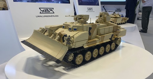 UVZ's exported-oriented UBIM engineering vehicle, shown here as a scale model, was showcased for the first time at IDEX 2021.