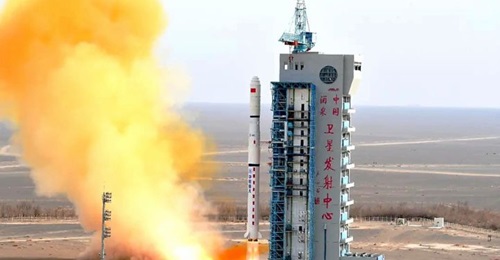 On 13 March China launched into space the fourth group of three Yaogan-31 remote-sensing satellites aboard a Long March 4C rocket that took off from the Jiuquan Satellite Launch Centre.