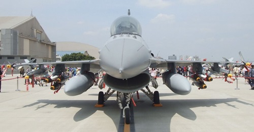 Taiwan is upgrading its older F-16s to the F-16V standard, as well as buying newbuild F-16s, to prevent a 'fighter gap' as older types are retired.