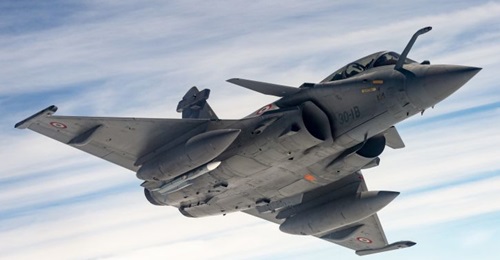 The F3-R standard Rafale seen carrying the Meteor BVRAAM as one of the many enhancements. The configuration has now been declared fully operational.