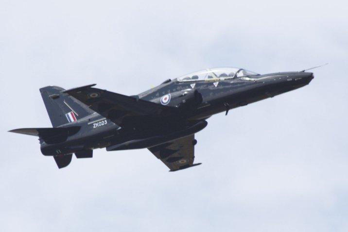 Seen in RAF service, the Hawk T2 will be operated by a joint UK-Qatari squadron to be formed at Leeming in North Yorkshire. (Janes/Gareth Jennings)