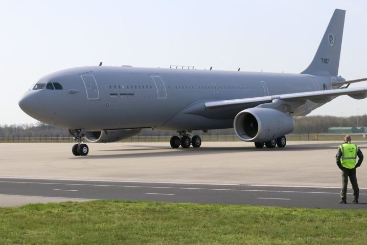 The fourth Airbus A330 MRTT (MMF4/T-057) was delivered to the NATO MMU at its Eindhoven Main Operating Base on 1 April. (MMU)
