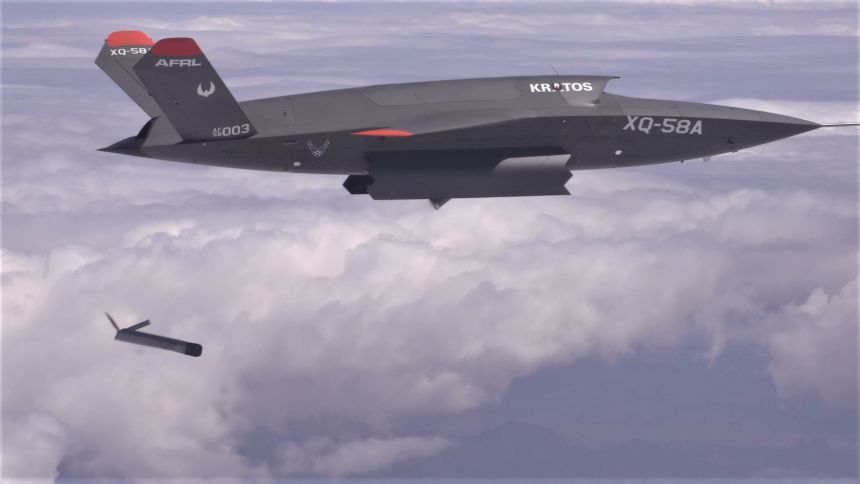 The XQ-58A Valkyrie demonstrates the separation of the Altius-600 sUAS in a test at Yuma Proving Ground, Arizona, on 26 March 2021. (US Air Force)