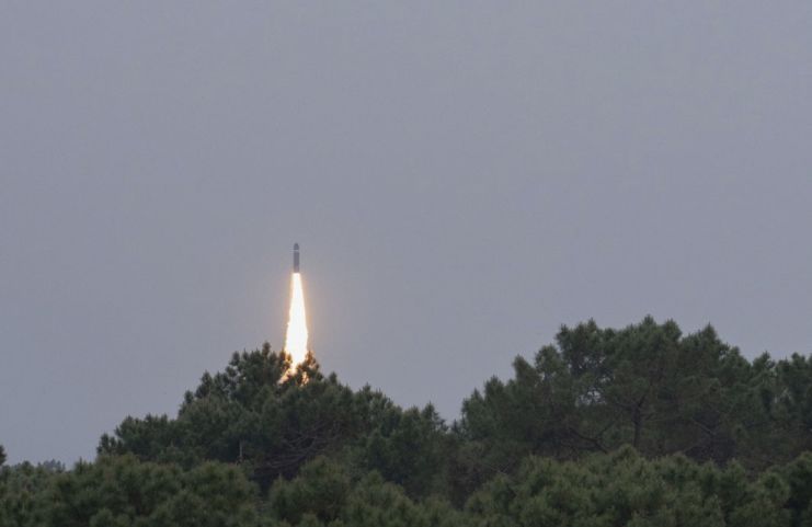The DGA conducted a test firing of an unarmed M51 missile from the agency’s missile test site in Landes, France, on 28 April. (DGA)
