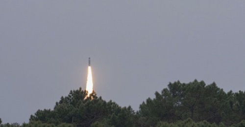 The DGA conducted a test firing of an unarmed M51 missile from the agency's missile test site in Landes, France, on 28 April.