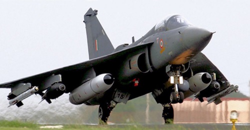 India and the UK have agreed to deepen defence industrial ties with potential areas of co-operation including the Indian Air Force's Tejas light fighter programme.