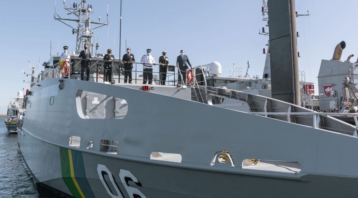 Australia handed over the second and final Guardian-class patrol boat built for the government of the Solomon Islands in a ceremony held on 7 May at the facilities of shipbuilder Austal in Henderson, Western Australia.