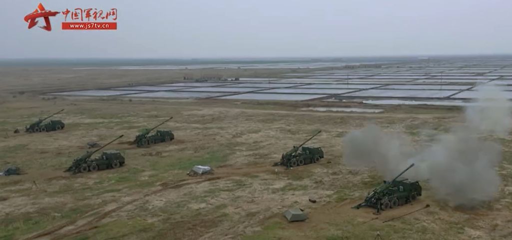 A screengrab from footage released by CCTV on 7 May showing several examples of the PCL-181 SPH during a live-fire exercise conducted by a brigade under the PLAGF’s 80th Group Army near the Bohai Sea in China’s northeastern Shandong Province. (CCTV)
