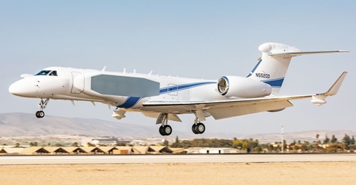 The Oron touches down at Nevatim Air Base in April.
