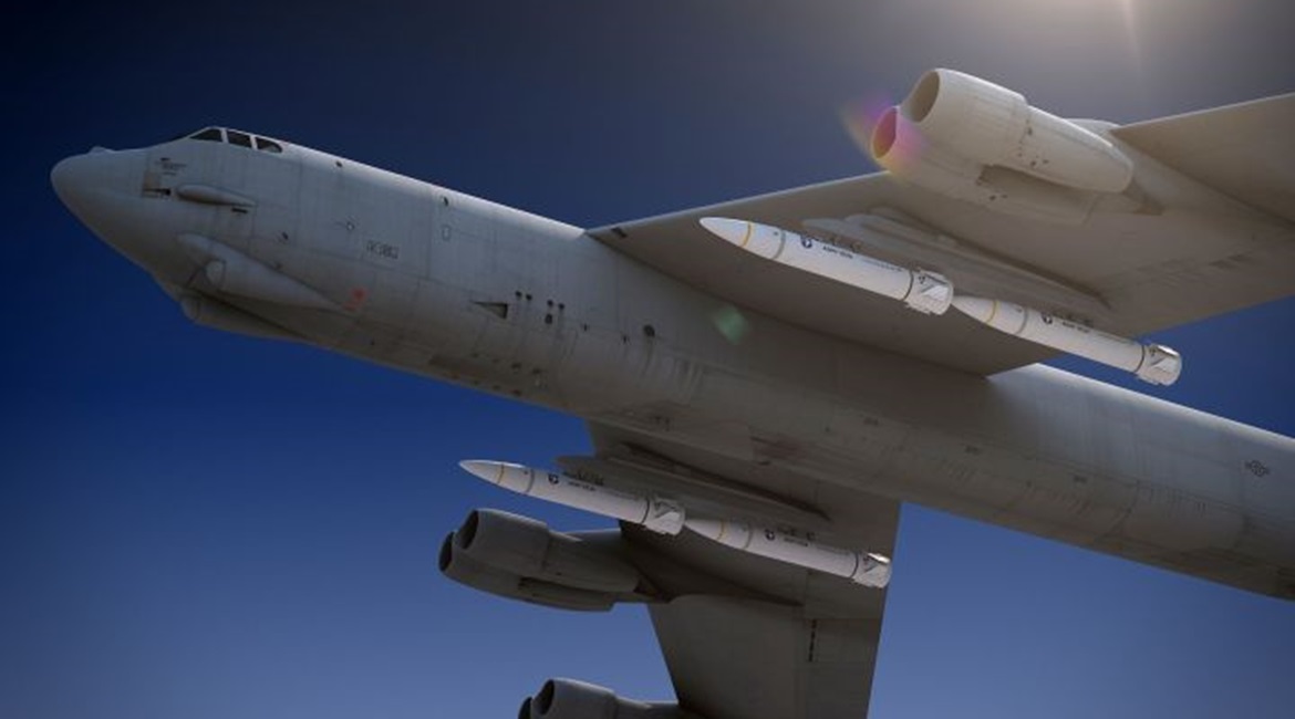 The USAF, in collaboration with Lockheed Martin, is testing the ARRW air-to-surface hypersonic weapon.